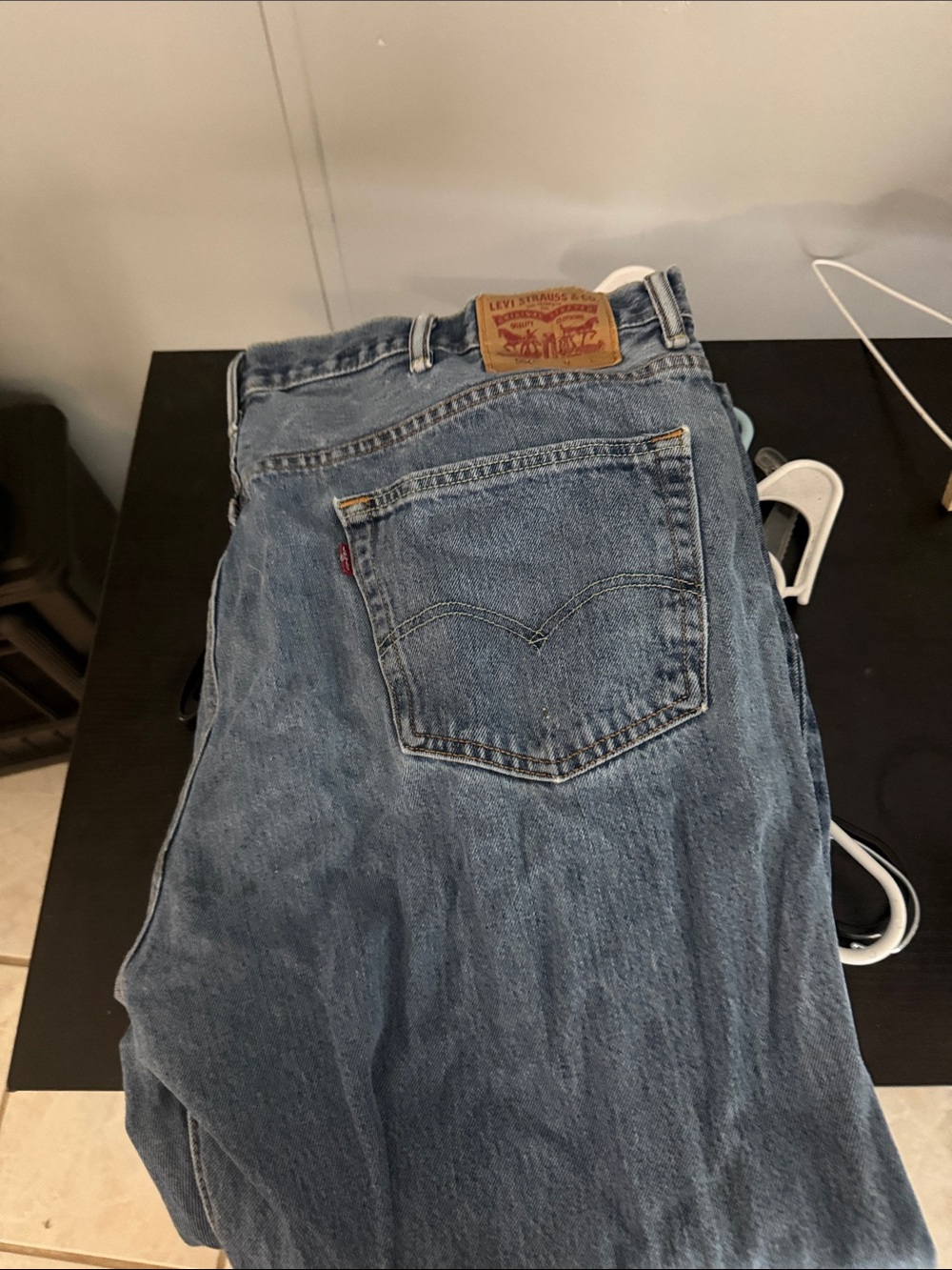 Levi's Men's Light Blue Relaxed Fit Denim Jeans